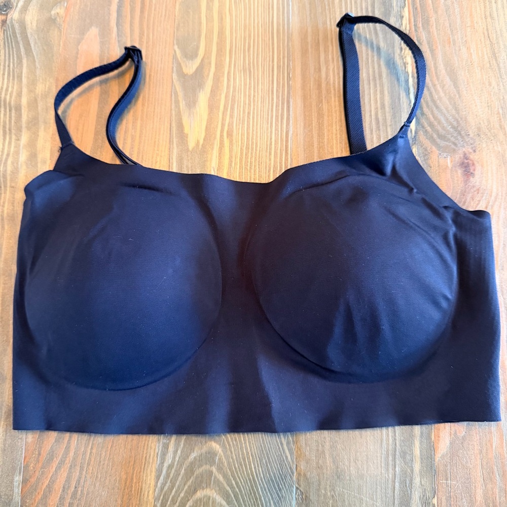 True & Co black bralette